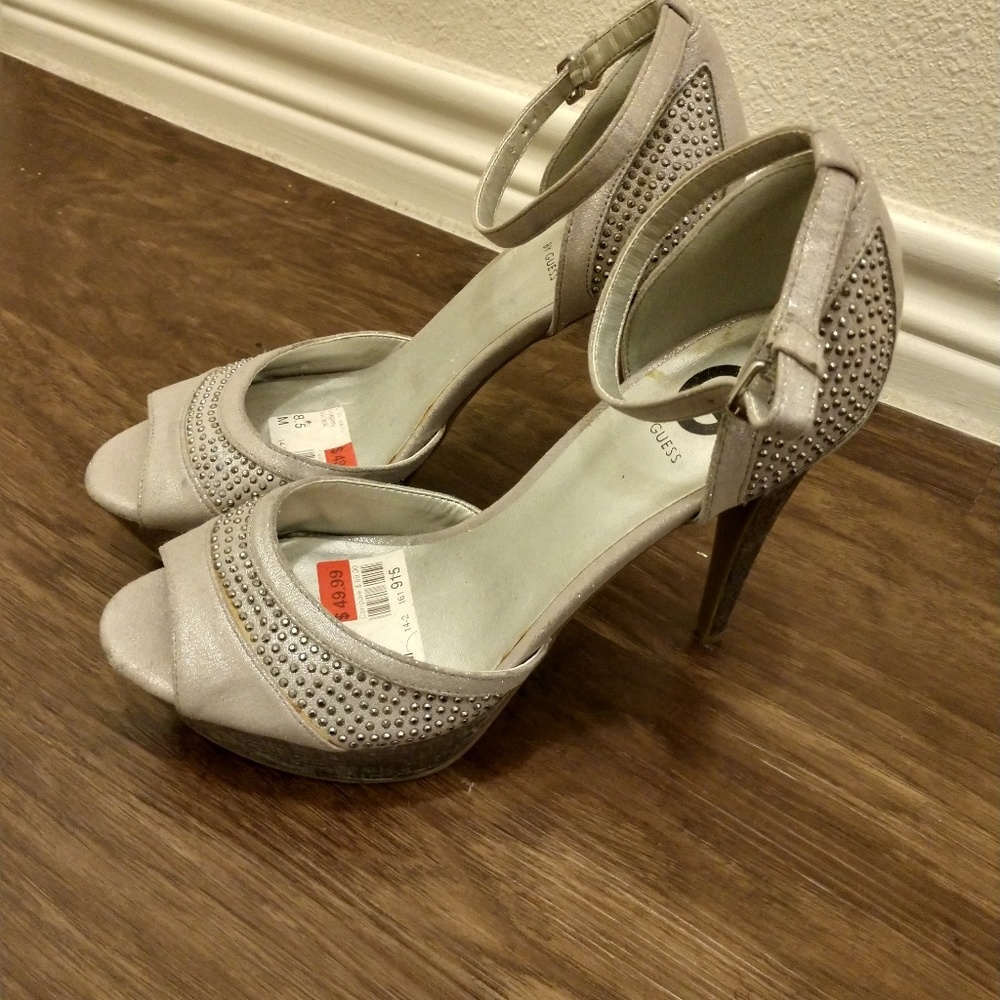 Guess heels - Picture 2 of 5